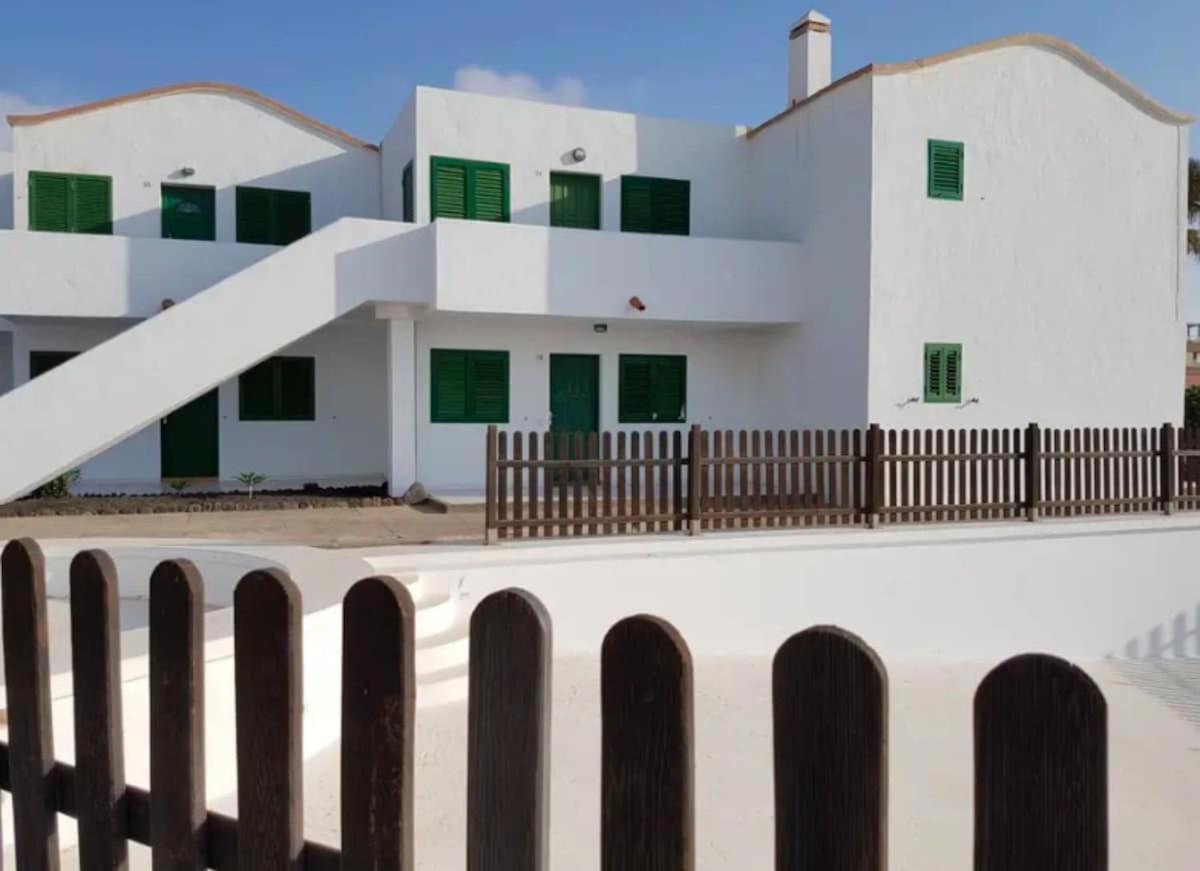 Lightbooking Los Lagos El Cotillo Εξωτερικό φωτογραφία